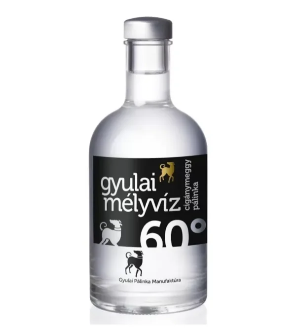 Gyulai Mélyvíz Cigánska Višňovica. Gyulai Mélyvíz Cigánymeggy pálinka. 60% alkohol.